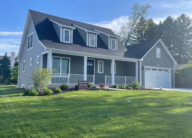 Property at 1697 Gerber Rd, Bartlett, IL 60103, 3 beds, 2.5 baths