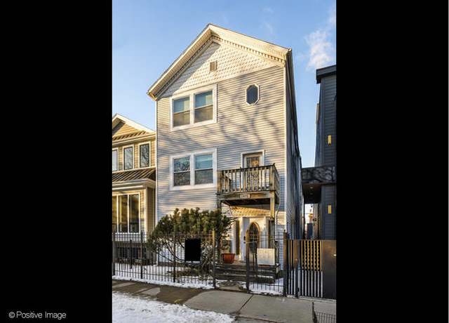 Property at 1812 W Erie St, Chicago, IL 60622, 8 beds, 3 baths