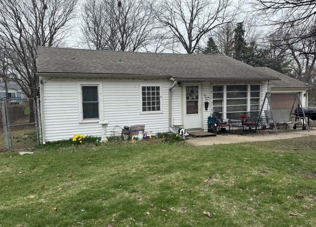 Property at 229 S Hadsall St, Genoa, IL 60135, 3 beds, 1 bath