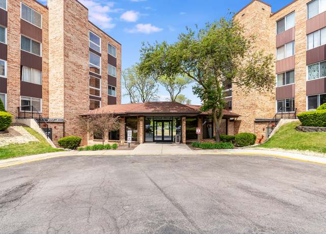 Property at 502 W Huntington Commons Rd #136, Mount Prospect, IL 60056, 2 beds, 2 baths