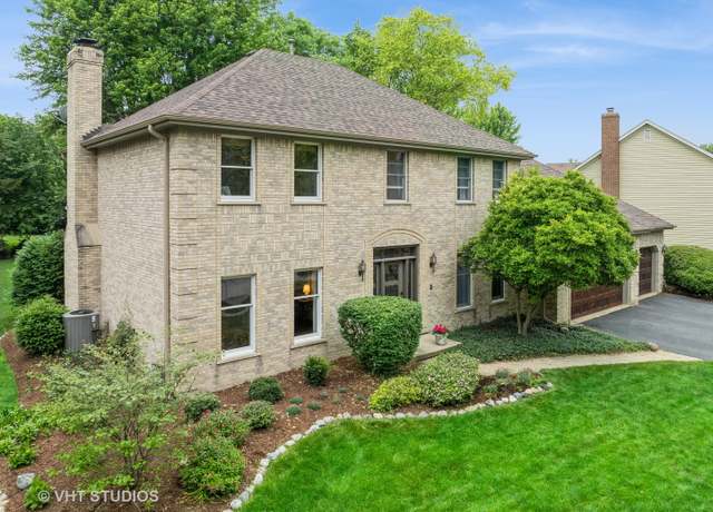 Property at 1909 Bridle Ct, St. Charles, IL 60174, 4 beds, 3.5 baths