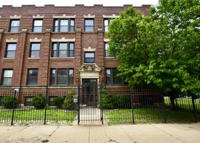 Property at 4220 S Champlain Ave Unit 2N, Chicago, IL 60653, 2 beds, 2 baths