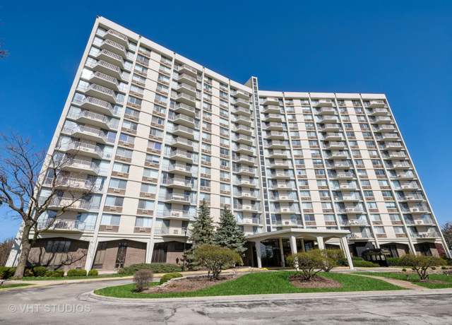 Property at 40 N Tower Rd Unit 14A, Oak Brook, IL 60523, 2 beds, 2 baths