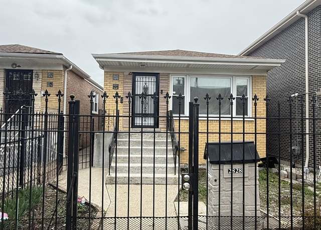 Property at 2828 W 36th Pl, Chicago, IL 60632, 5 beds, 2 baths