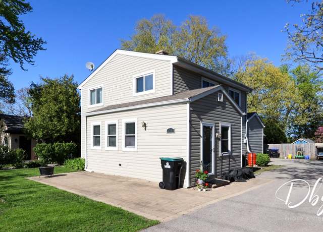 Property at 34119 N Hainesville Rd, Round Lake, IL 60073, 5 beds, 2 baths