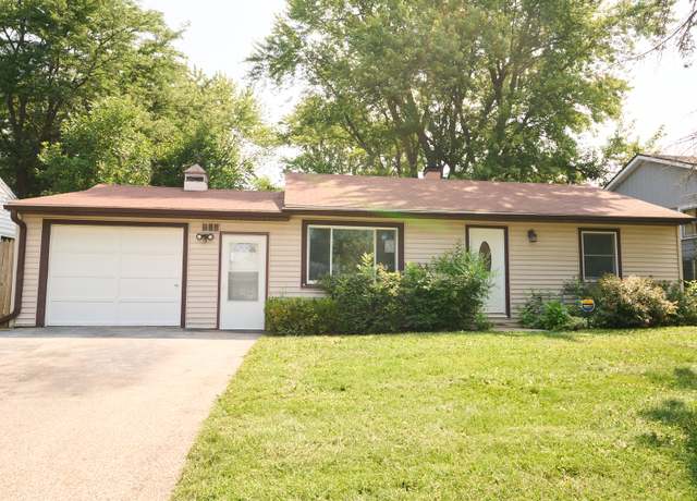 Property at 245 Maplewood Dr, Antioch, IL 60002, 2 beds, 2 baths
