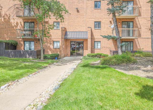 Property at 6020 #201 Lake Bluff Dr, Tinley Park, IL 60477, 2 beds, 2 baths