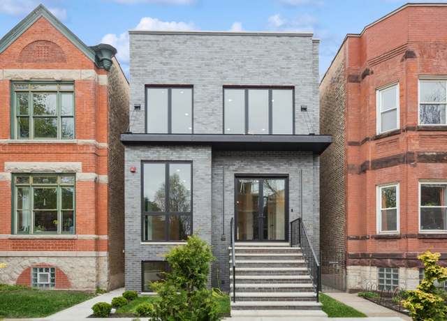 Property at 2434 W Superior St, Chicago, IL 60612, 4 beds, 4.5 baths