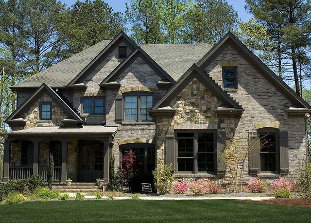 Property at 12921 Shelly Ln, Plainfield, IL 60585, 5 beds, 4 baths