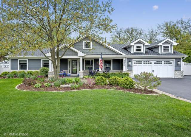Property at 5820 Blackstone Ave, La Grange Highlands, IL 60525, 3 beds, 2.5 baths