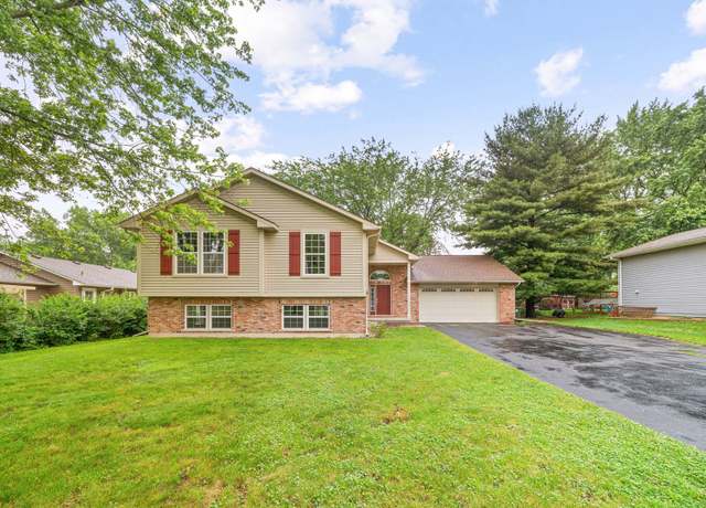 Property at 1696 Hilda Dr, Lake Holiday, IL 60548, 3 beds, 3 baths