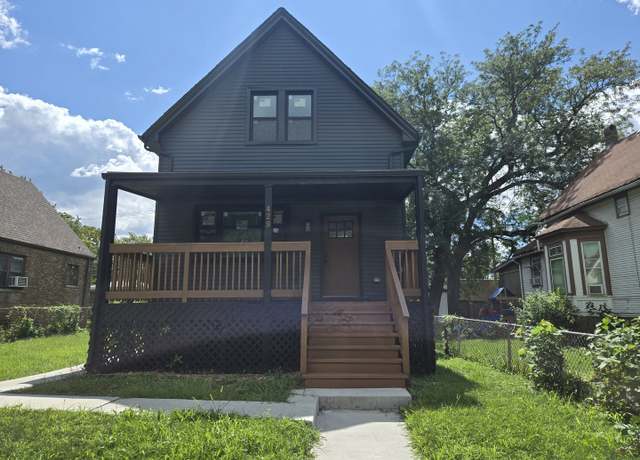 Property at 429 W 102nd Pl, Chicago, IL 60628, 3 beds, 2.5 baths