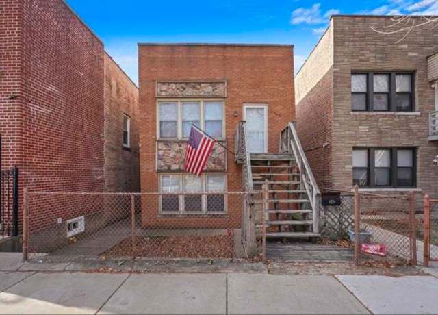 Property at 3240 S Parnell Ave, Chicago, IL 60616, 4 beds, 2 baths