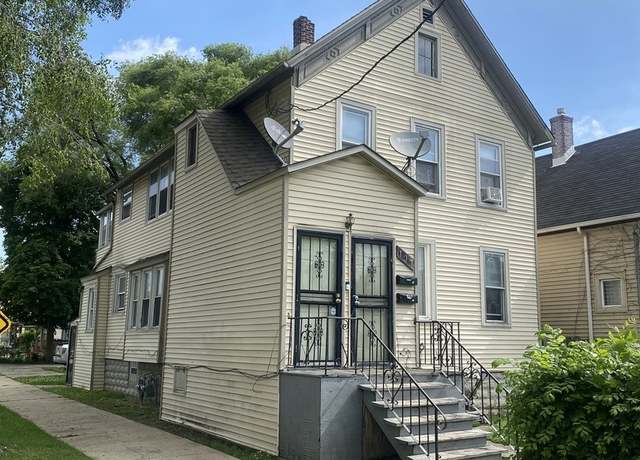 Property at 107 Hickory St, Chicago Heights, IL 60411, 4 beds, 1 bath