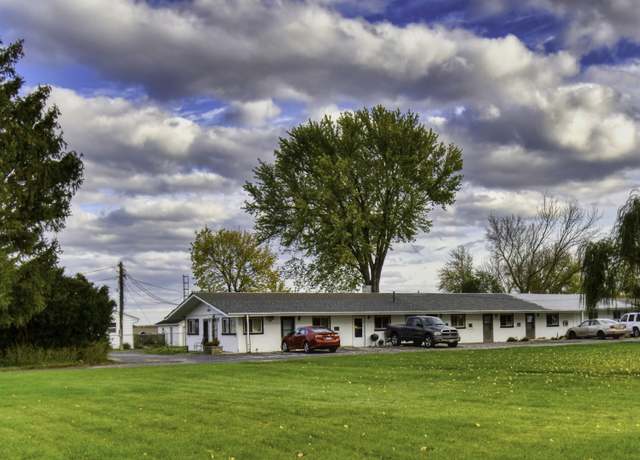 Property at 1650 US 30, Sugar Grove, IL 60554, 13 beds, 12 baths