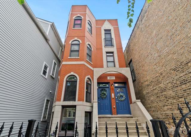 Property at 1955 W Melrose St #2, Chicago, IL 60657, 2 beds, 2 baths