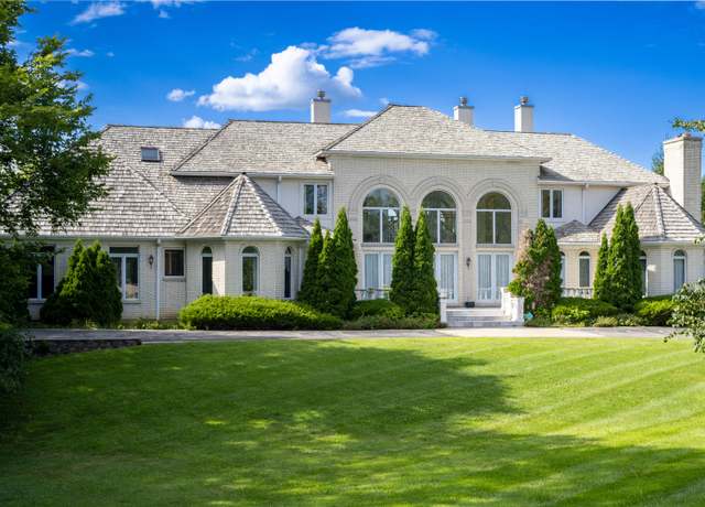 Property at 1100 Macalpin Dr, Inverness, IL 60010, 4 beds, 7 baths
