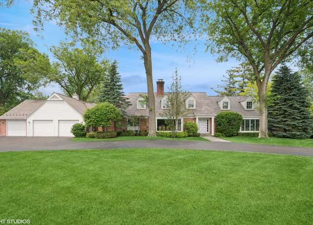 Property at 9 Longmeadow Rd, Winnetka, IL 60093, 3 beds, 3.5 baths