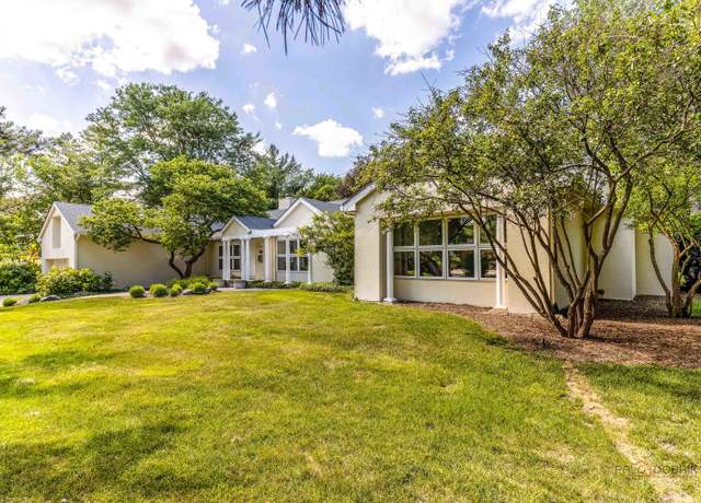 Property at 1660 Hertel Ln, Deerfield, IL 60015, 4 beds, 5 baths