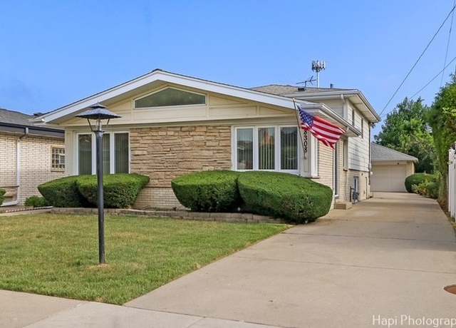 Property at 8308 W Leland Ave, Norridge, IL 60706, 3 beds, 2 baths