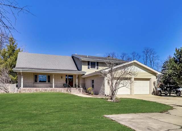 Property at 1432 63rd St, Downers Grove, IL 60516, 5 beds, 3 baths