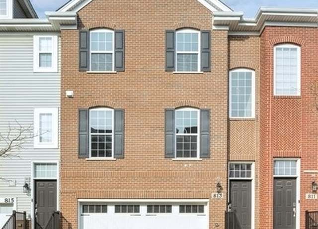 Property at 813 Paisley Ct, Naperville, IL 60540, 3 beds, 2.5 baths