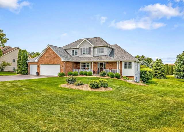 Property at 11546 Ridgecrest Dr, Roscoe, IL 61073, 4 beds, 2.5 baths