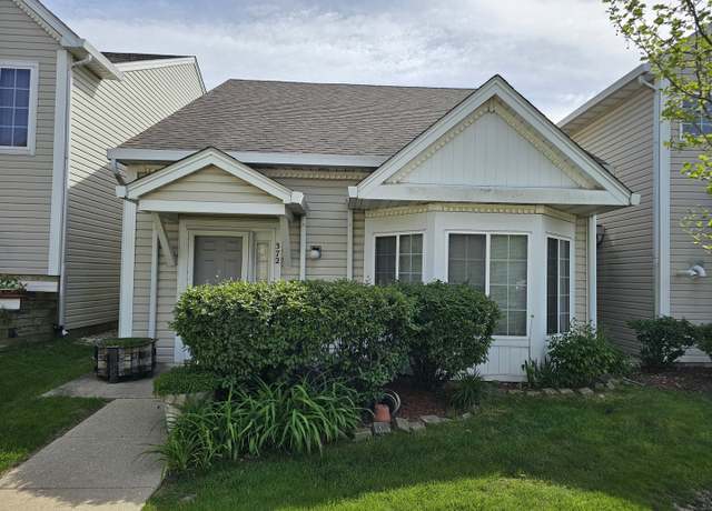 Property at 372 Windsong Ct #0, Bolingbrook, IL 60440, 2 beds, 2 baths