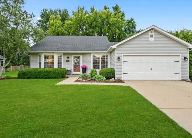 Property at 3721 Brighton Pl, Mchenry, IL 60050, 3 beds, 2 baths