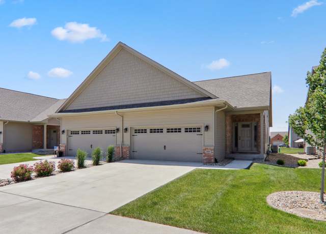 Property at 1809 Glenbridge Rd, Bloomington, IL 61704, 3 beds, 3 baths