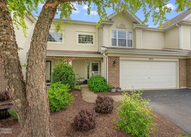 Property at 1923 Waverly Way, Montgomery, IL 60538, 2 beds, 2.5 baths