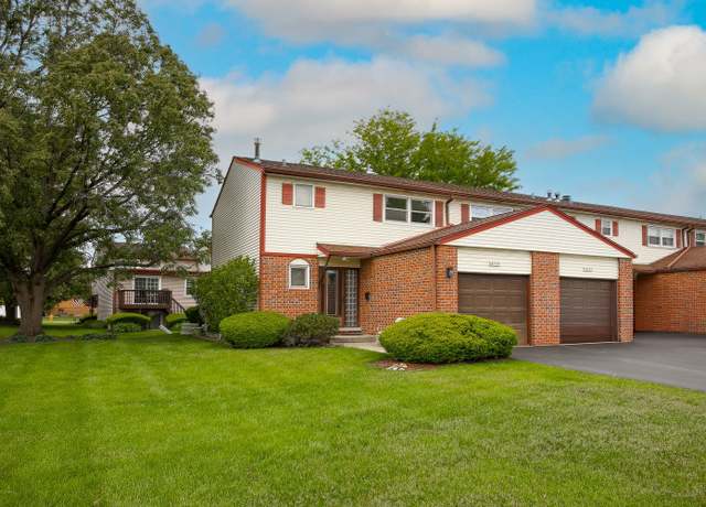 Property at 16424 Oxford Dr, Tinley Park, IL 60477, 2 beds, 1.5 baths
