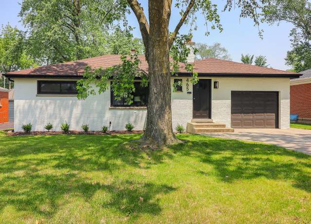 Property at 465 W Alexander Blvd, Elmhurst, IL 60126, 3 beds, 2 baths