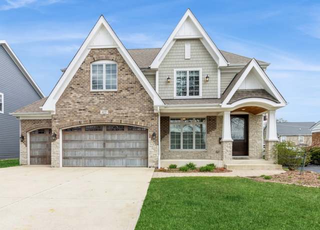 Property at 422 Lincoln Ave, Downers Grove, IL 60515, 4 beds, 5 baths