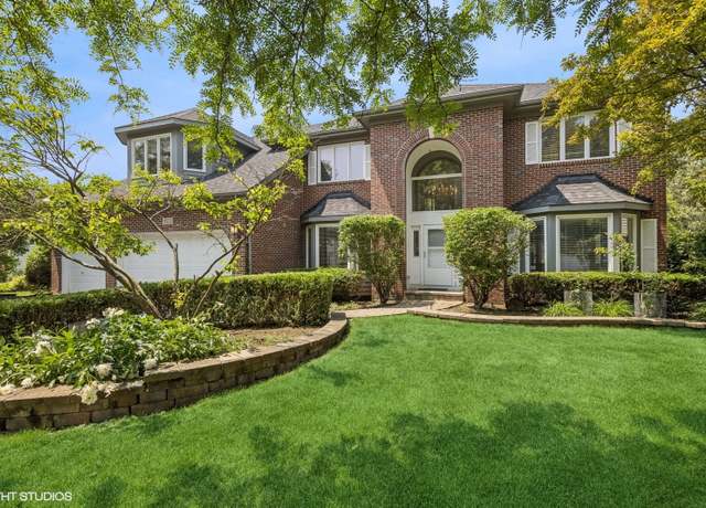 Property at 4332 Camelot Cir, Naperville, IL 60564, 5 beds, 4.5 baths