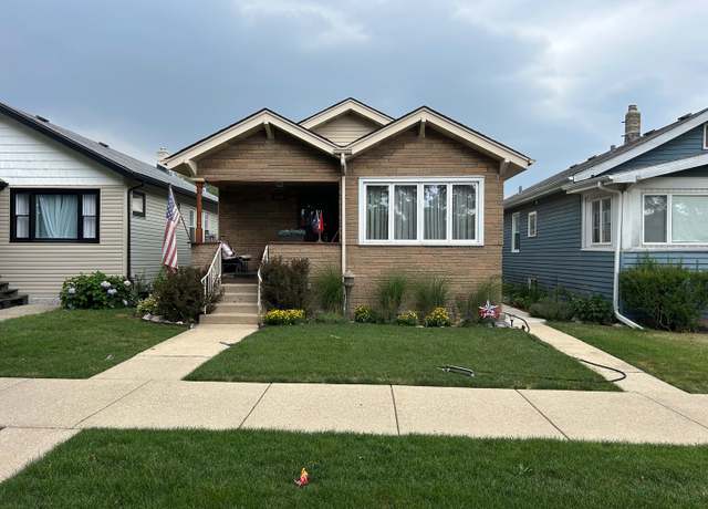 Property at 5542 W Grace St, Chicago, IL 60641, 2 beds, 1 bath