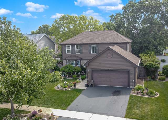 Property at 674 Harvest Dr, Bolingbrook, IL 60490, 4 beds, 2.5 baths