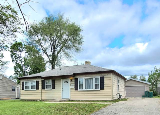 Property at 2305 Marmion Ave, Joliet, IL 60436, 3 beds, 1 bath