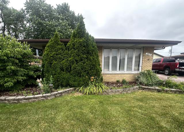Property at 7813 W 80th St, Bridgeview, IL 60455, 3 beds, 2 baths