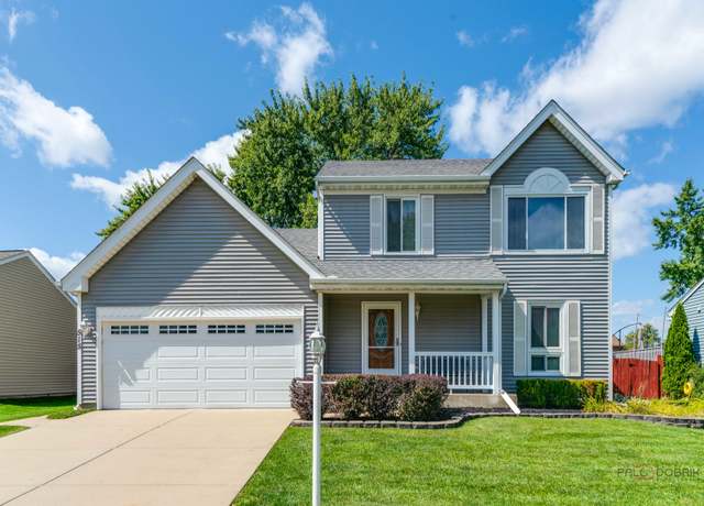 Property at 515 Southwood Cir, Streamwood, IL 60107, 3 beds, 2.5 baths