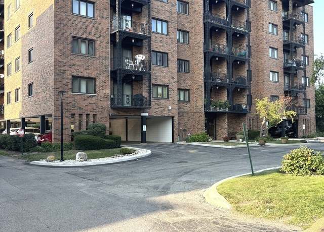 Property at 9332 Landings Ln #504, Des Plaines, IL 60016, 2 beds, 2 baths