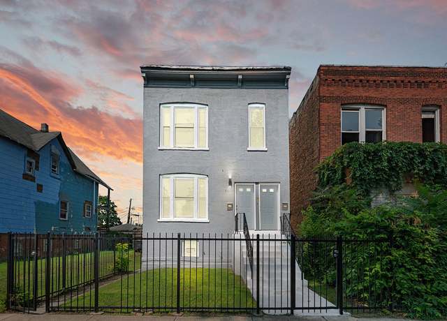 Property at 6660 S Michigan Ave, Chicago, IL 60637, 6 beds, 2 baths