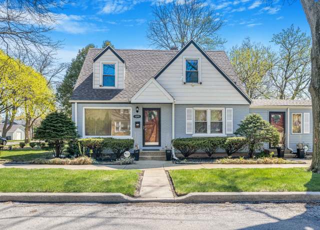 Property at 1099 Fowler Ave, Evanston, IL 60202, 3 beds, 2 baths
