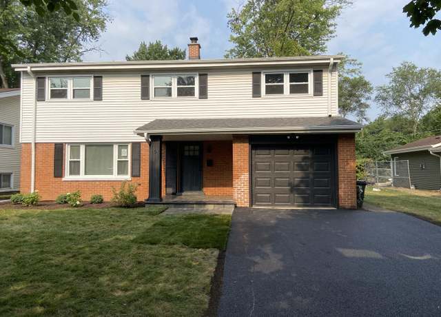 Property at 6 S Donald Ave, Arlington Heights, IL 60004, 4 beds, 2.5 baths