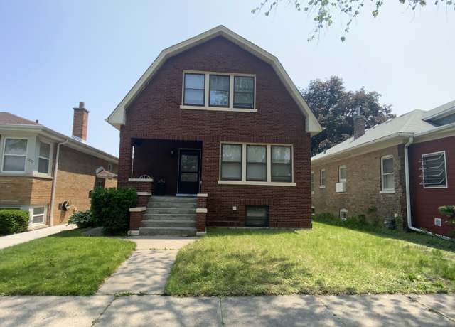 Property at 3019 Wesley Ave, Berwyn, IL 60402, 3 beds, 2 baths