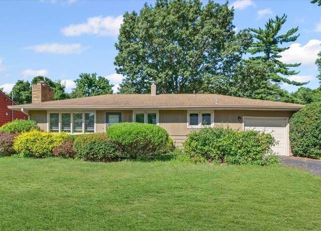 Property at 809 S Victor St, Champaign, IL 61821, 3 beds, 2 baths