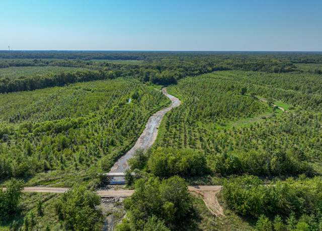 Property at 0000 Mayflower Rd, Clay City, IL 62824
