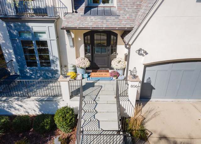 Property at 806 Randall Ave, Downers Grove, IL 60515, 5 beds, 4.5 baths