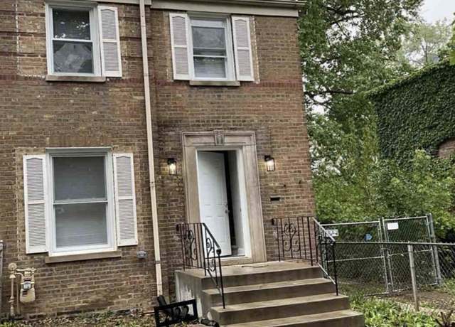 Property at 2122 E 98th St, Chicago, IL 60617, 3 beds, 2 baths