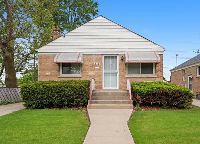 Property at 826 Westchester Blvd, Westchester, IL 60154, 4 beds, 2 baths